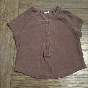 Garage Brown short sleeve top size small